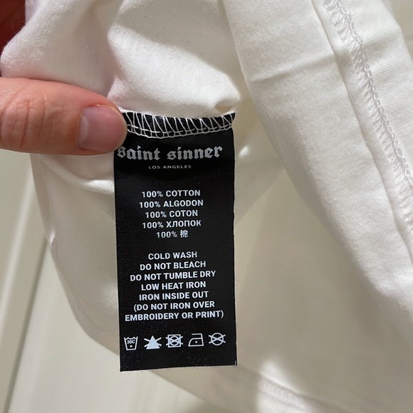 White embroidered SINNER T-shirt - Picture 6 of 7